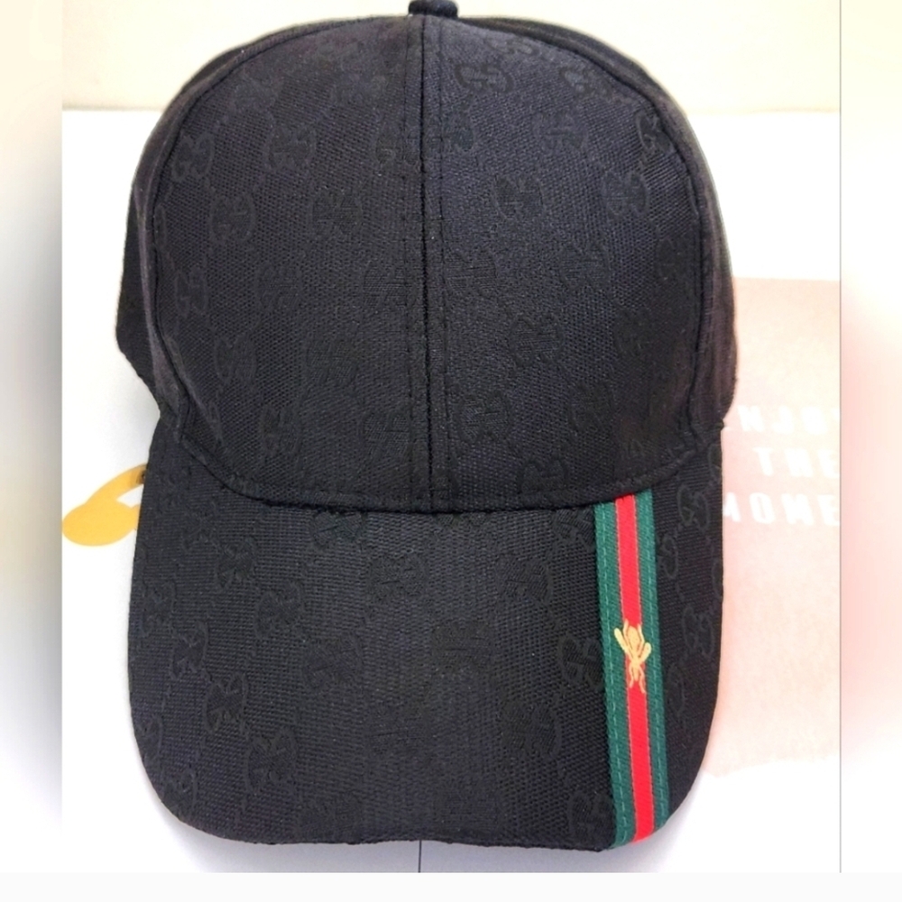 Black Cap With Cherry Line  *new